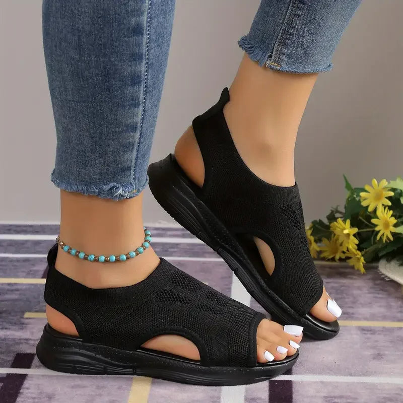 CurveLift Everyday Mesh Comfort Shoe