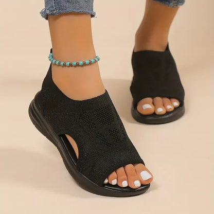 CurveLift Everyday Mesh Comfort Shoe